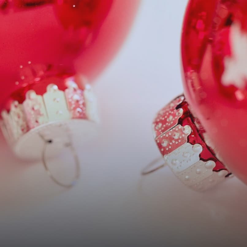 Metal Christmas Ornaments & Decorative Hangers
